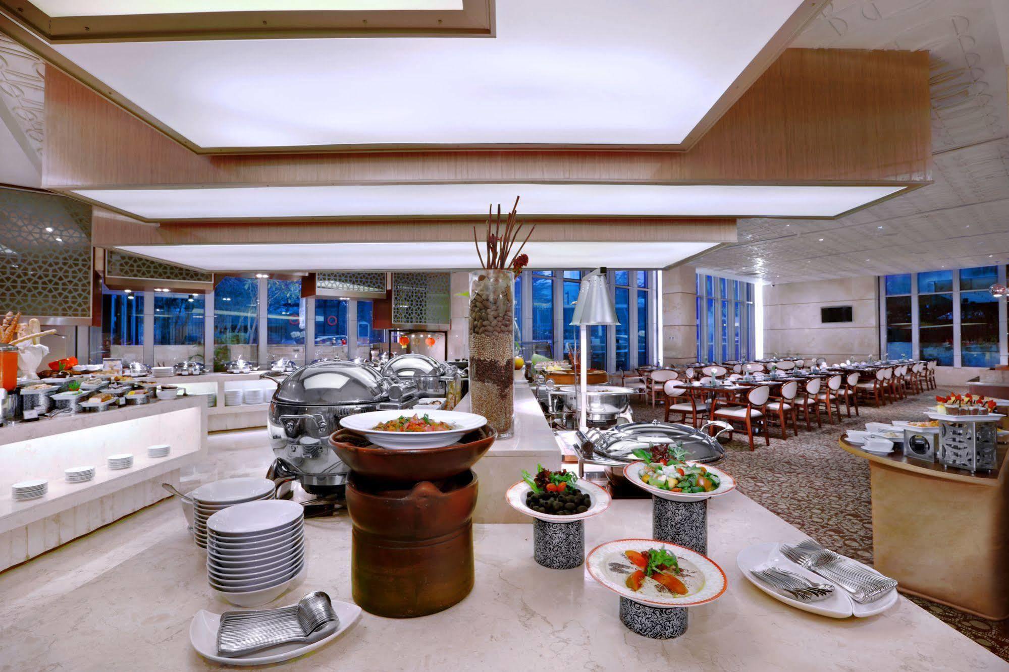 The Grove Suites By Grand Aston Jakarta Eksteriør bilde